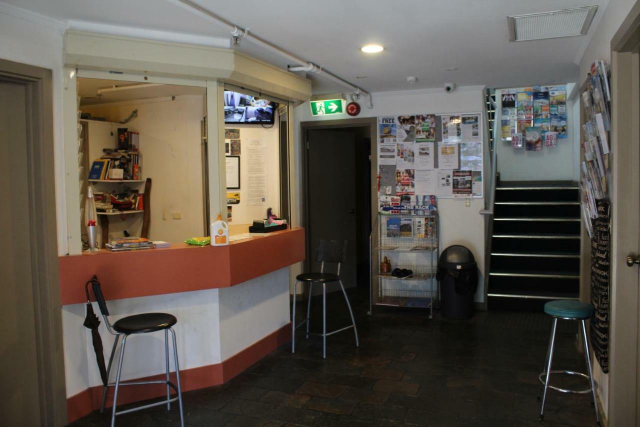My Place & Backpackers *